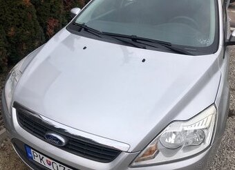 Ford focus 1.6 74kw benzin