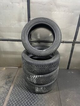 Nokian WR Snowproof, 215/55R17