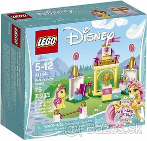 LEGO Disney 41144 Petite 's Royal Stable - 1