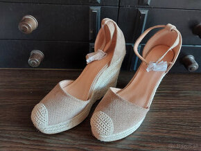 Espadrilky na platforme - vel. 39