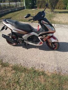 Motorro Max 125