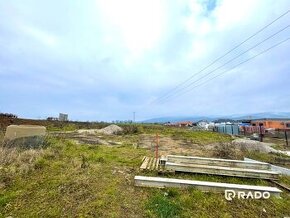 RADO |Na predaj stavebný pozemok 700 m2, Trenčianske Jastrab