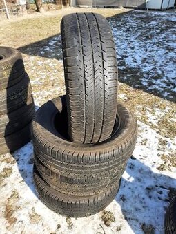 215/65R16C. 106/104T. Michelin zimné