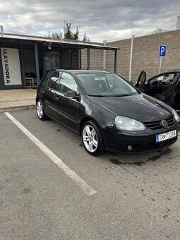 Volkswagen golf 5 - 1