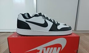 Nike ebernon tenisky 42,5