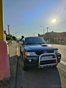 Mitsubishi Pajero Sport