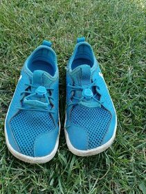 Vivobarefoot 26