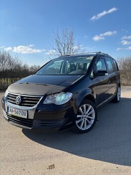 Volkswagen Touran 1.9 TDI 7-miestne