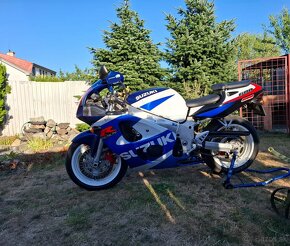 SUZUKI GSXR SRAD