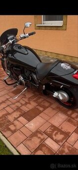 Suzuki Intruder M1800R - 1