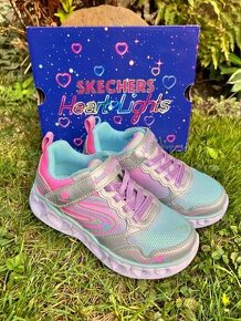 Dievčenské blikajúce tenisky Skechers veľ. 28