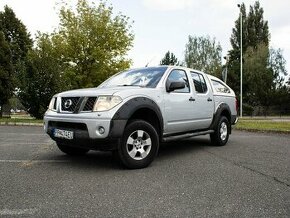 Nissan Navara 2.5 D - 1