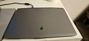 Alienware m15 R1 | i9 8950HK | RTX 2080 (pokazená)+eGPU dock