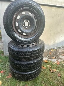 Plechové disky +Zimne pneu Sporttiva 195/65 R15 5x100