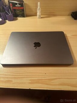 MacBook Air m2