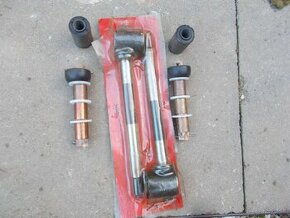 Predam pre skoda100-120 nove zvisle capy pedal gumy sklic sm