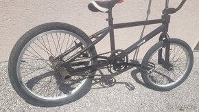 BMX bicykel