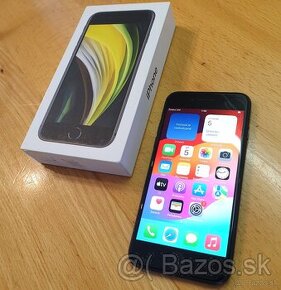 pekný zachovalý iPhone SE 2020 64 GB čierny dobrá cena