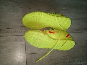 Predám detské halovky NIKE Mercurial