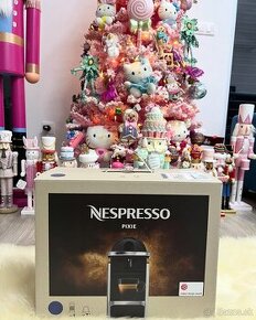 Kávovar Nespresso Pixie