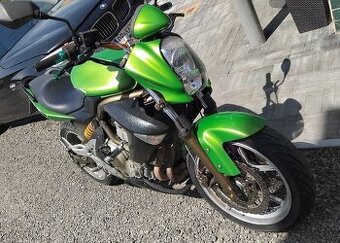 Vymením za silnejšiu Väčšiu Kawasaki er6 650cm3 Motorka je p