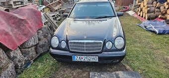 Mercedes benz e 300 td