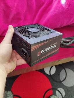 Zdroj GIGABYTE 650W Brozne