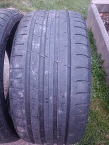 225 35 R19 pneu Nokian - 1