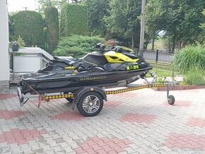 VODNÝ SKÚTER SEA DOO BRP RXP-X 260RS+ VOZIK