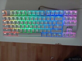 Xtrfy K4 TKL RGB, Kailh Red, Biela (US)