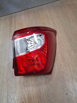 Zadne prave svetlo suzuky sx4 s cross