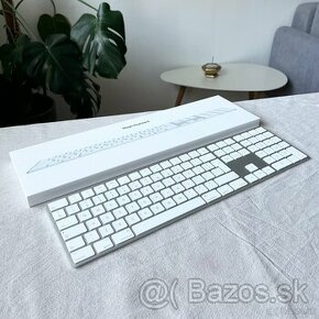 Apple Magic Keyboard s číselnou klávesnicou, strieborná – US - 1