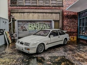 Ford Sierra Cosworth 1:18 Autoart