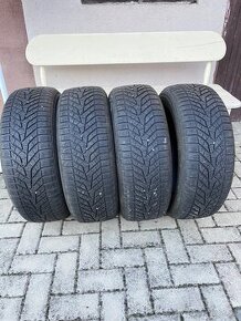 Predám zimné pneumatiky Nokian 215/60 R16  99H