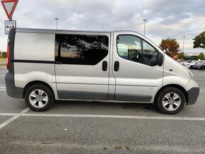 Opel Vivaro 6miestne, 2,5dCi 107kW