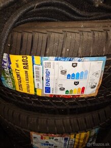 nove celorocne pneu Rotala 225/45 r17 XL