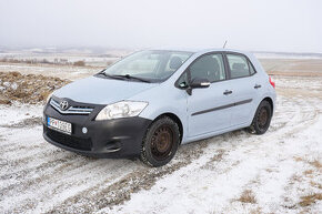 Toyota Auris 1.33 l Dual VVT-i Active