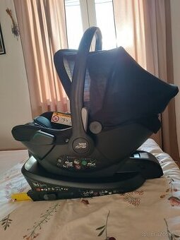 Vajíčko s Isofix Britax Römer, autosedačka pre bábätko