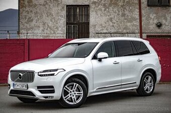 Volvo XC90 - 1