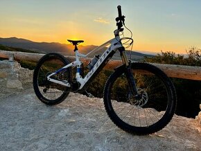 Elektro bicykel Scott genius e ride tuned