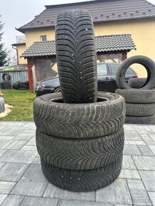 Predam zimne 185/60 R15 pneumatiky