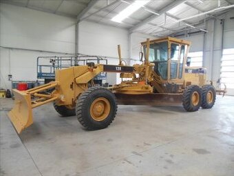 Caterpillar Grader 12 H NA + Riper - 1