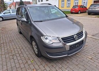 Volkswagen Touran 1,9 TDI nafta manuál 66 kw