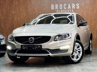 Volvo V60 D3 Cross Country 2.0D,Momentum,1Majiteľ