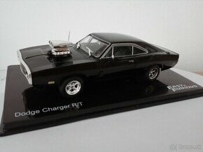 Predám model auta Dodge Charger 1:43.