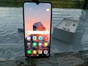 Mobilní telefon Xiaomi Mi 9 / 6GB RAM / 128GB Uložiště / - 1