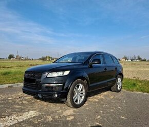 Audi Q7 4.2TDI 240KW el.tažné 7.osobova Bose R20 Panorama