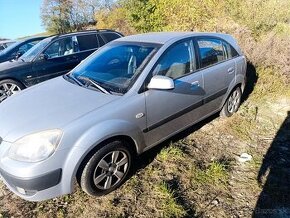 Kia Rio 1.4i