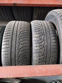 Pneu 225/55R17