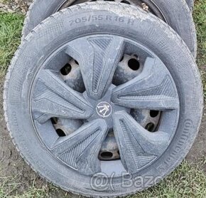 Zimne pneu 205/55 r16